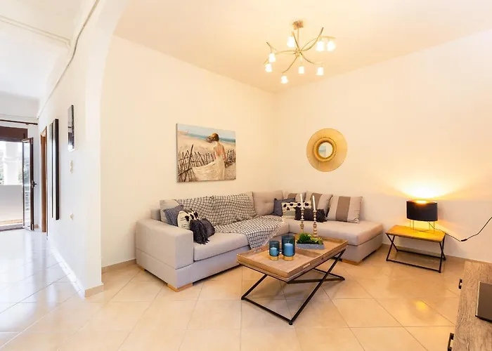 Stefanakos House