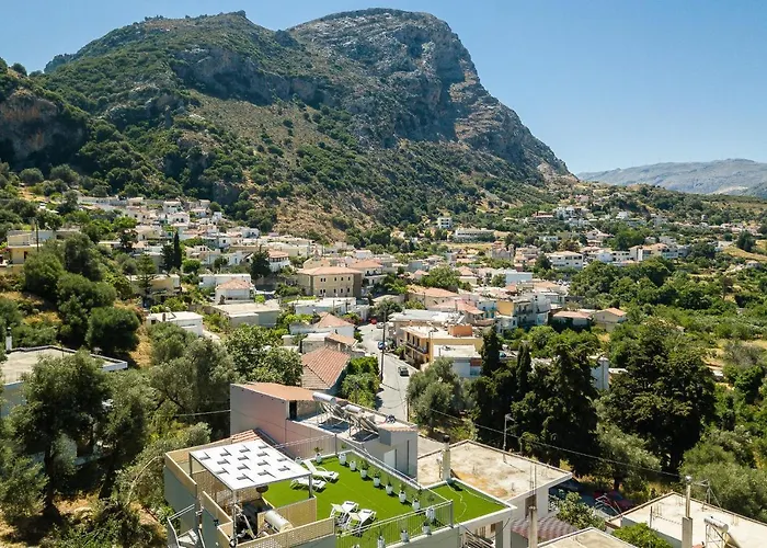 Stefanakos House